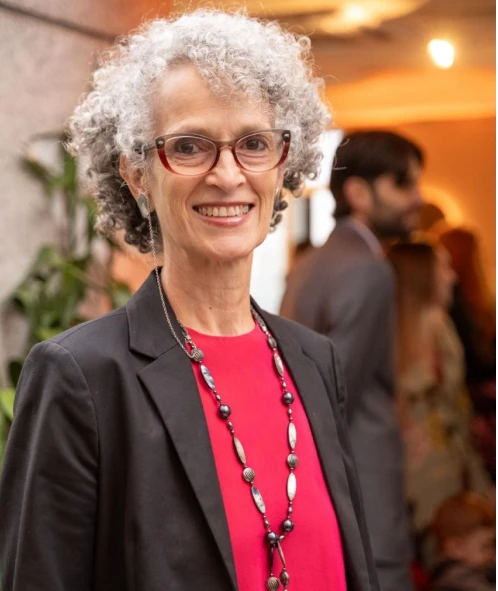 Angela Lobo - Estrutural Avançado e Movimento