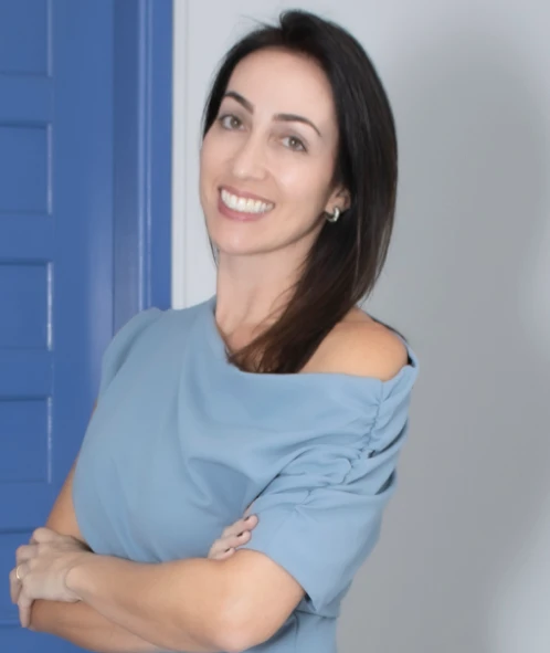 Liliane de Abreu Nakabara - Estrutural Avançado e Movimento