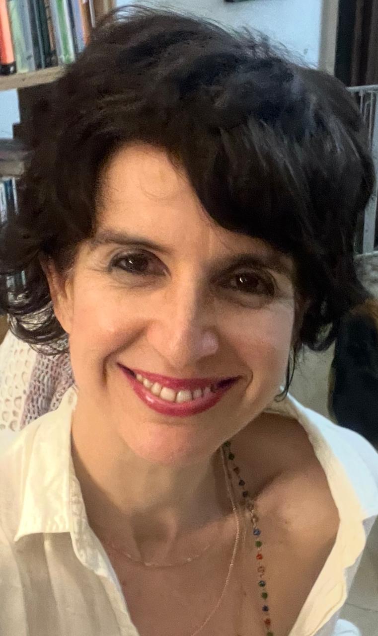 Sheila Arêas Coelho Reis - Estrutural e Movimento